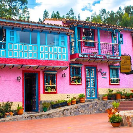 Hotel Los Geranios ドゥイタマ エクステリア 写真