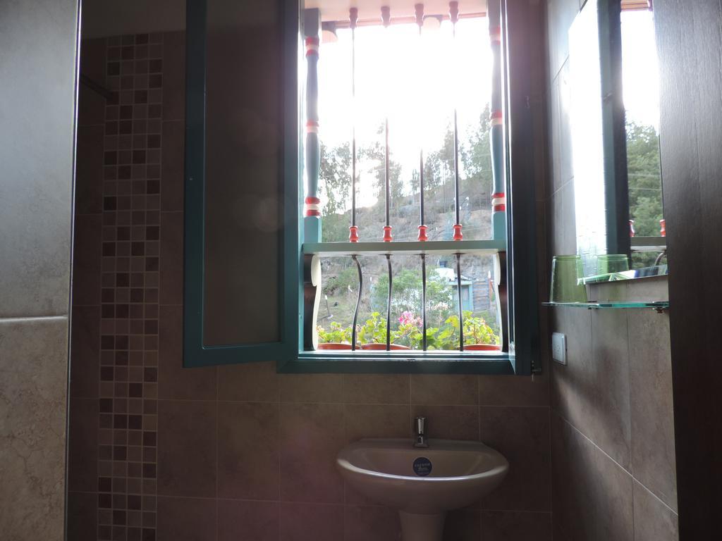 Hotel Los Geranios ドゥイタマ 部屋 写真