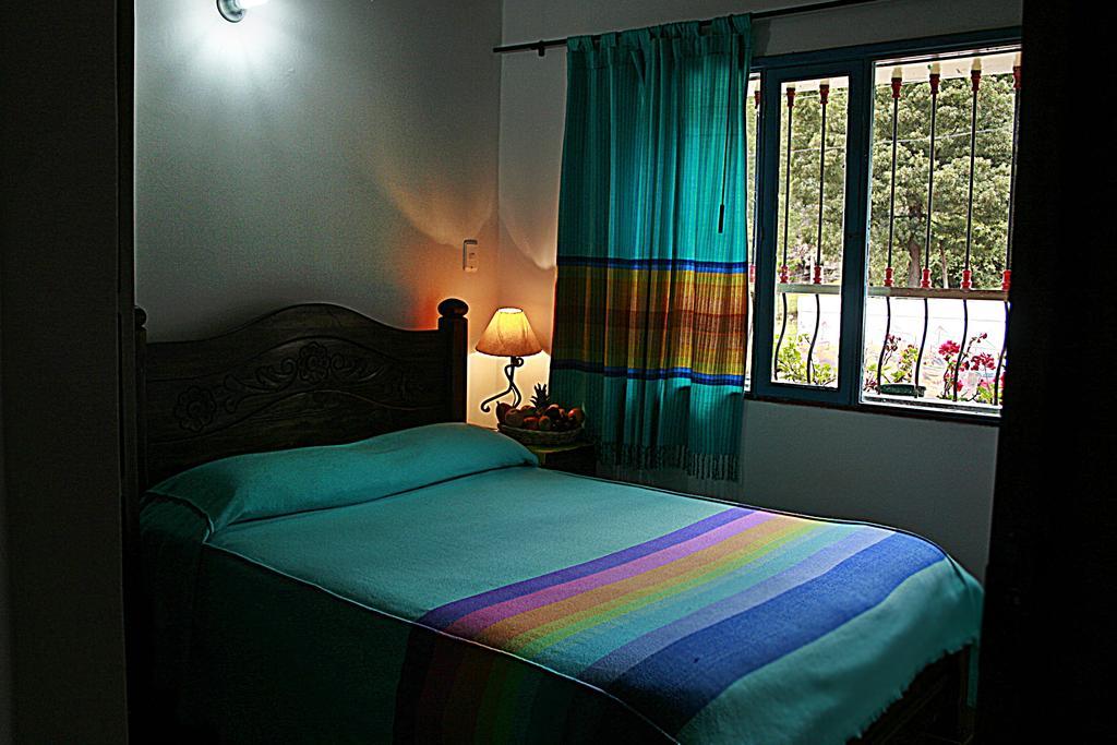 Hotel Los Geranios ドゥイタマ 部屋 写真